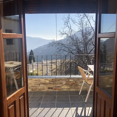 Hostal Rural Poqueira
