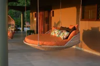 American comfort /Costa Rican Flair! Luxury home in the jungle with ocean views!