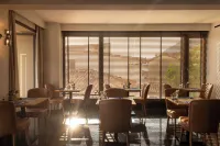 Naus Hotel