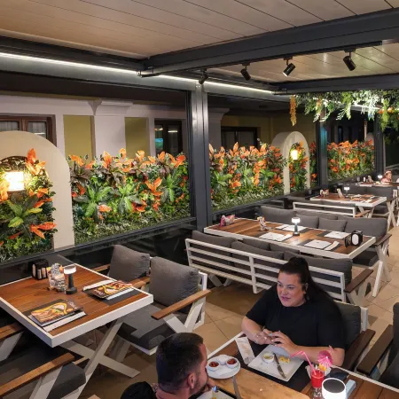 Club Karakas Apart Otel