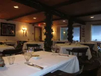 The Olympia Lodge - servizio colazione