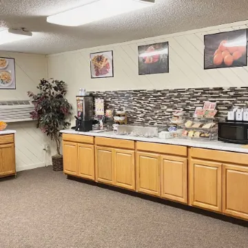 Burke Inn Motel & Suites