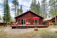 Home w/ Deck + Access to Tahoe Donner Amenities! - Kitchens