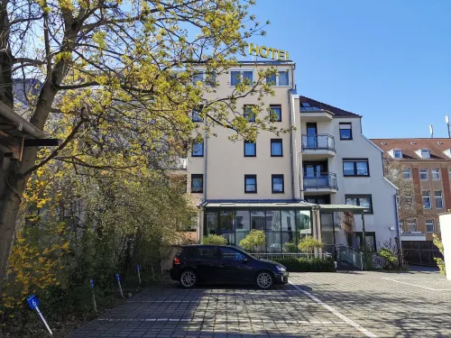 هوتل كريستال فنادق في Heroldsberg