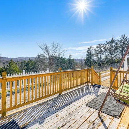 Mountain View Retreat Relax & Unwind