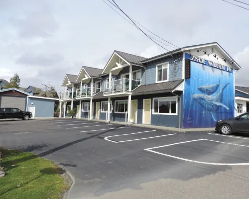 Bayshore Waterfront Inn Hotels in Ucluelet