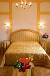 Demeure de Flore Hotels in Lacabarede