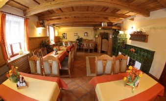 Mahleruv Penzion Na Hradbach