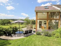 Llety'r Wennol Hotels in Llandovery