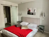 Relais de l'Aérodrome Hotels in Prangins