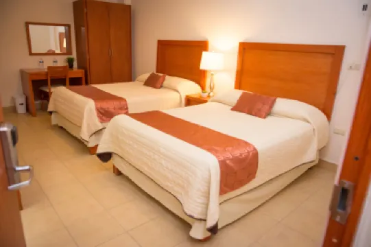 Hotel Marllou Hotel di 