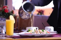 Hotel Villa Las Rosas Tepic - พร้อมอาหารเช้า