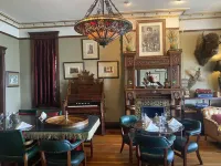 Baker House Hotel Hotels in Lake Geneva