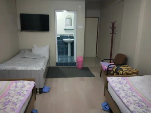 奇納爾酒店 酒店