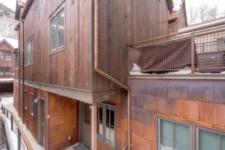 330 W Pacific B Townhouse Отели в г. Теллурайд