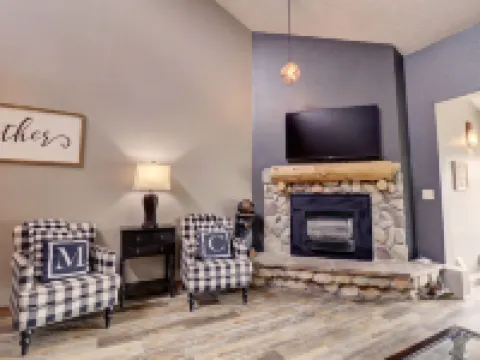 Large, Welcoming Condo with Incredible Views - WL406 by Redawning Hotels in Copper Mountain