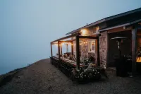 Lookout at Crook Point Hotels in Curry County