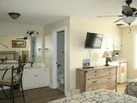 1409l Home by Redawning Hotels in Calabash