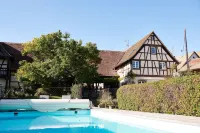 La Cour de Lise - Pools