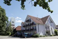 Hotel & Gasthaus Löwen