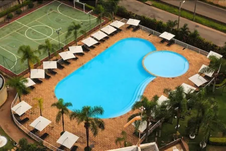 Marques Plaza Hotel Отели в г. Позу-Алегри