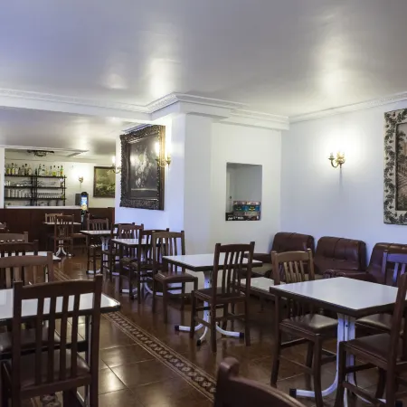 Hotel Antoyana