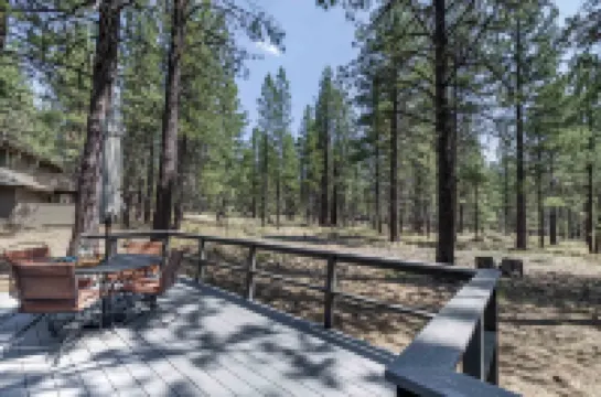 12號石英山 2臥室的家由RedAwning提供