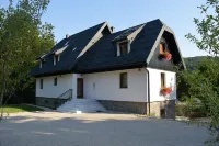 Guest House Plitvice Villa Verde Các khách sạn gần Kozjak Lake