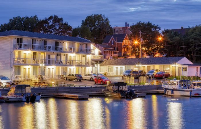 Picton Harbour Inn