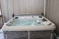 Beacon Villas at Corolla Light Resort by Kees Vacations - Bathtub
