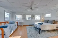 Wells Beach House w/ Ocean-View Deck Hotels in Wells