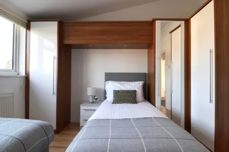 Skyvillion - Valley Way - 3Bed House in Stevenage Отели рядом со станцией Stevenage Railway Station