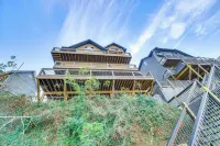 Lakeside Bear Lodge - 3-Star