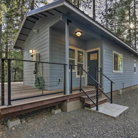 Secluded Butte Meadows Cabin w/ Deck & Grill!