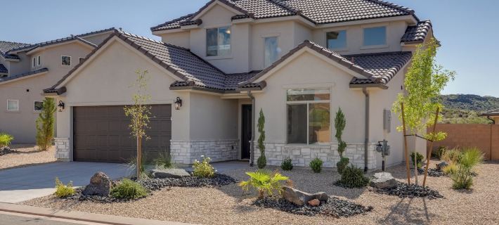 Hike, Golf, Unwind Poolside! Washington Home Hotels in Washington