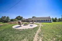 Stunning Oklahoma Home ~ 3 Mi to Spiro Mounds - 3-Star