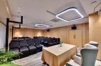 Click Collection Lucknow Hotels in Ghuswal Kalan