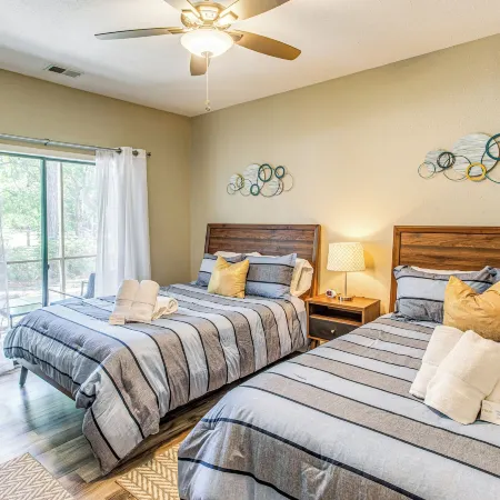 Golf Villa Near Sunset Beach and Intracoastal!
