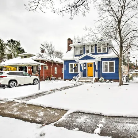 South Bend Home < 1 Mi to Notre Dame!