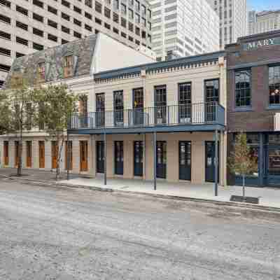 The Mary Beth Hotel & Gallery Hotel Exterior