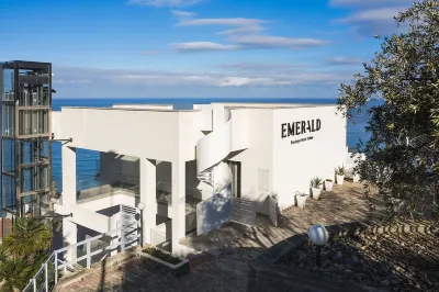 Emerald Boutique Hotel فنادق في Pollina