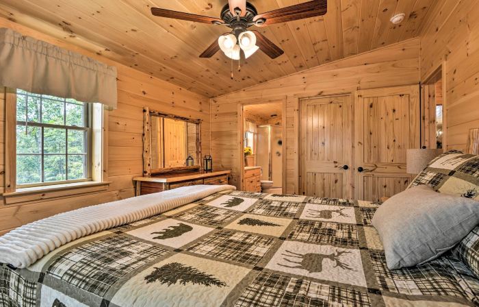 Secluded Mountain Cabin in Wardensville!