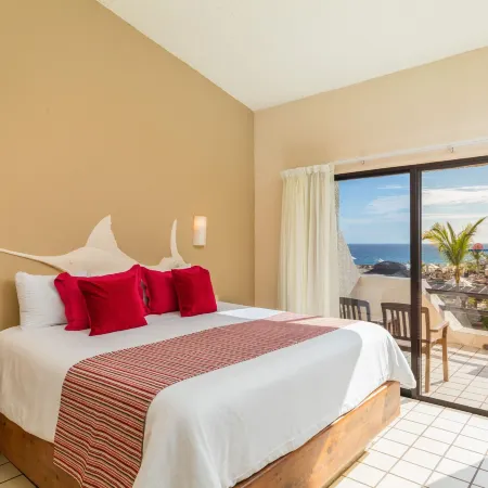 Solmar Resort