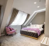 Queen Palace Hotel a 