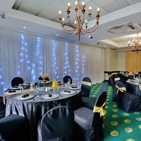 The Balmoral - Halaal