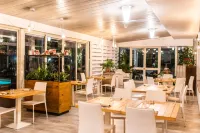 Hotel Cristallo Relais Sure Hotel Collection by Best Western Hotels in Tivoli