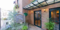 Saka No Hotel Tretio Ochanomizu Отели рядом со станцией Станция Очаномидзу, JR (JR Ochanomizu)