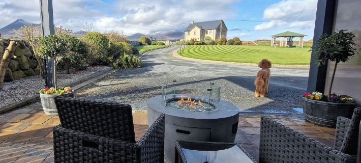 Gleann Ciuin Hotels in Newry