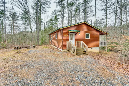 Secluded Family Cabin w/ Deck Near Cherokee Lake - Wifi