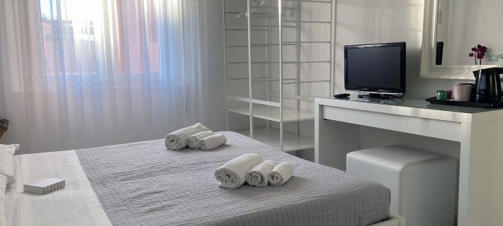Mare Home Brunch&Beauty - Adults Only Hotels in Cesenatico